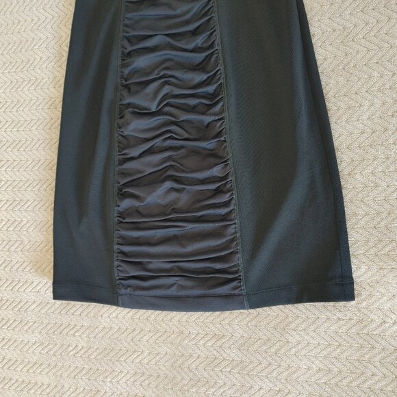 Fabulous Little Black Dress in Size 4 - Marc New York Andrew Marc - NWT - Picture 8 of 16